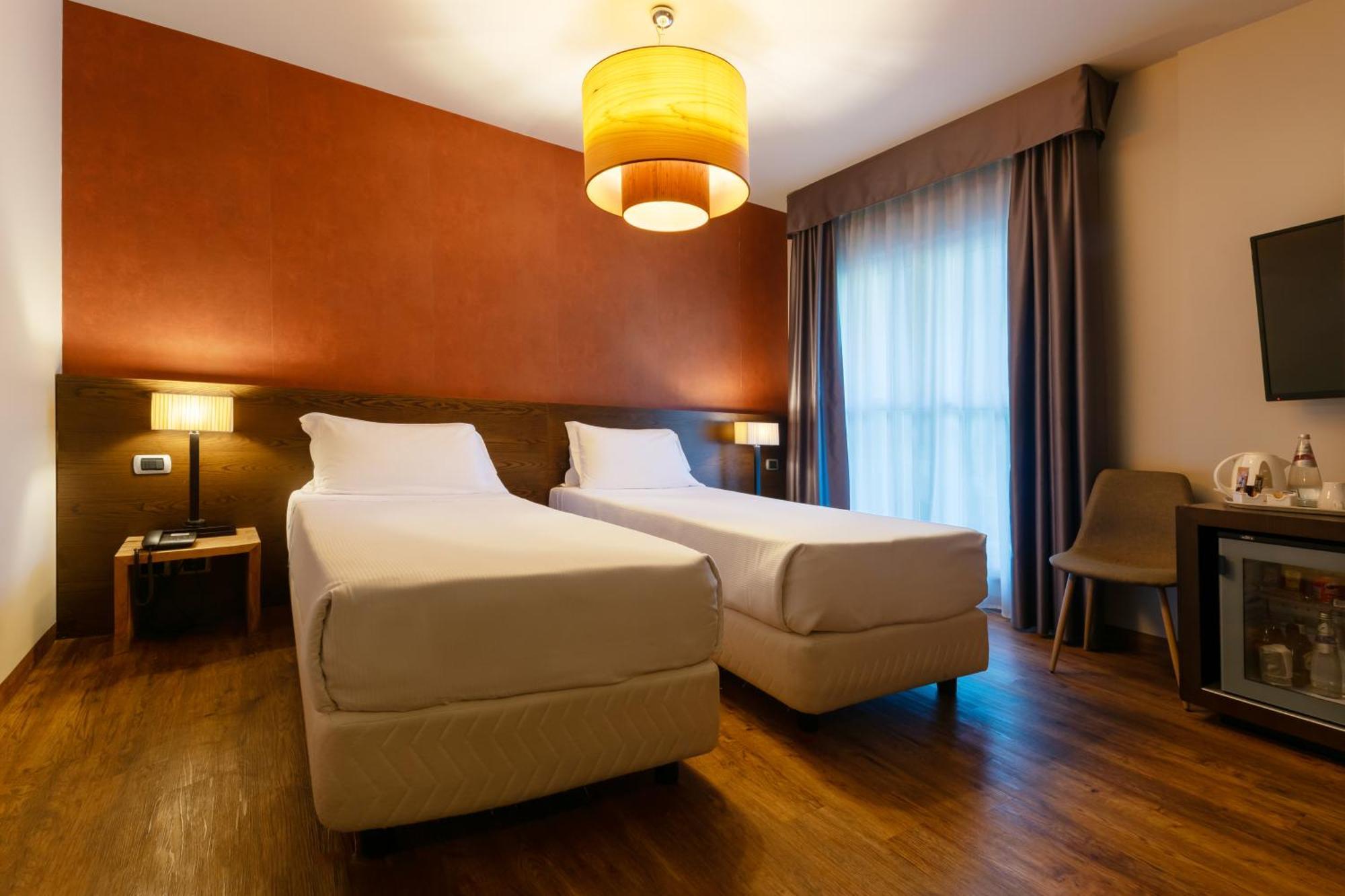 Admiral Park Hotel Zola Predosa Esterno foto